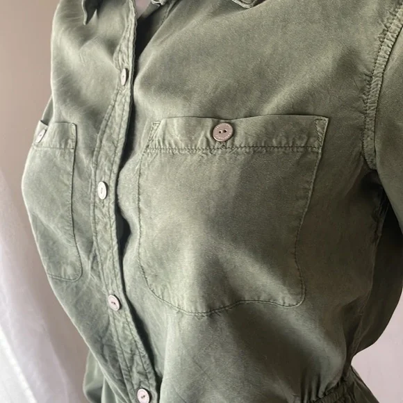 - Sanctuary Military Style Open
Abdomen Shirt Dress Size:XS - Picture 8 of 17